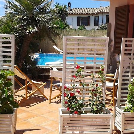 Su Bixinau B&B Capoterra Buitenkant foto